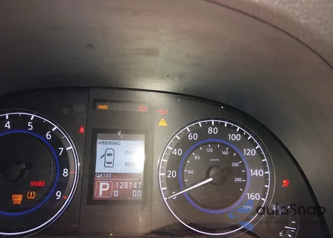 2013 Infiniti G37X из США, поврежденный, VIN JN1CV6AR7DM767876